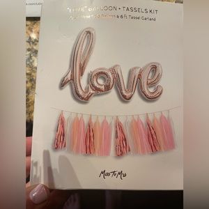 Rose Gold Metallic Balloon Set - Love